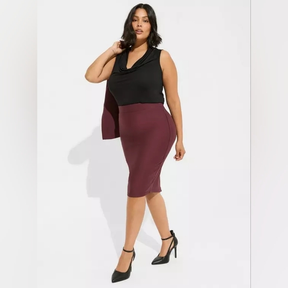 Torrid Studio Tissue Jersey Drape Neck Tank Deep Black 2x New - Picture 2 of 8